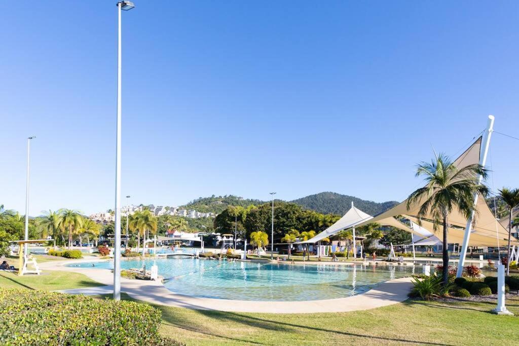 Ocean View 33A Studio Pool Ocean View Wifi Airlie Beach Exterior foto